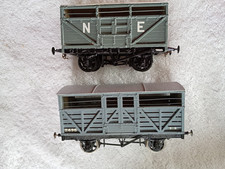 2 x 0 Gauge kit built wagons