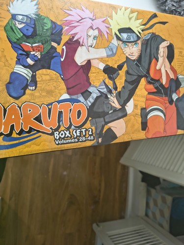 Naruto manga box set - box,