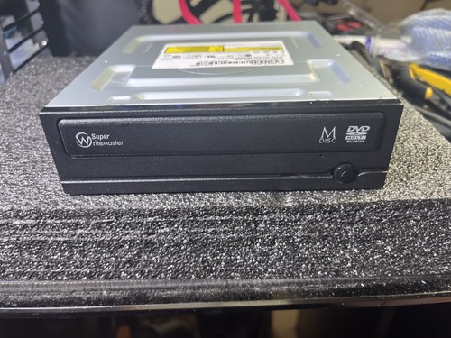 Samsung 224fb bebe 24x - 24x, sata