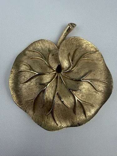 Vintage crown trifari large - crown,