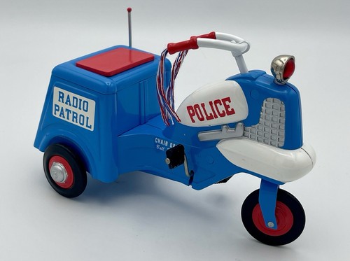 Nib kiddie car classic - ,
