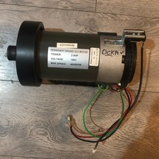 REEBOK ONE GT40S TREADMILL MODEL RVON-10121BKAR ( MOTOR P.M.D.C. 2.0HP FOR SALE)