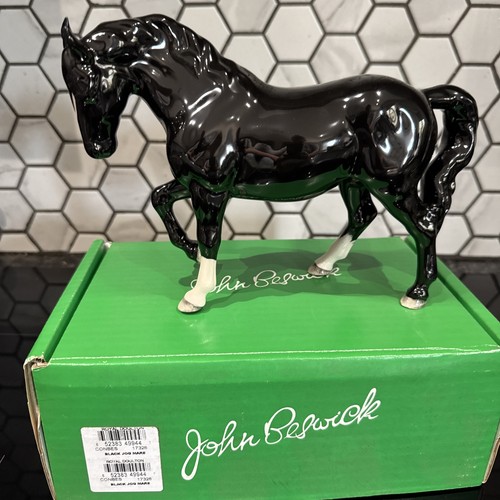 John beswick black jogging - john,