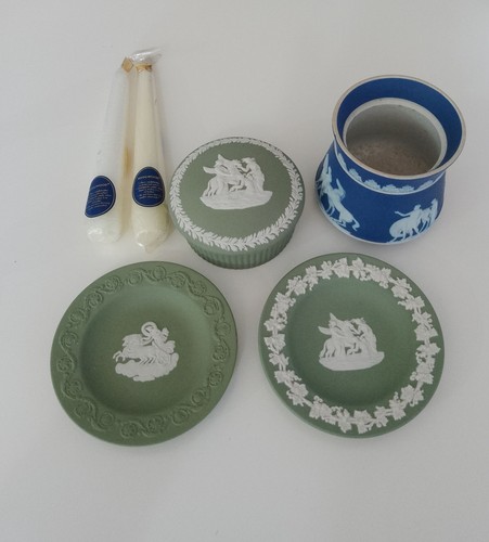 Wedgewood jasperware green and - wedgewood,