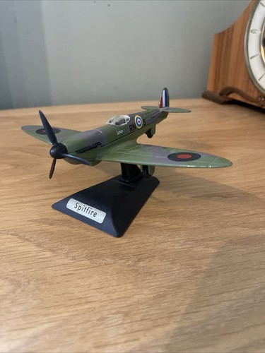 Spitfire plane army air - army,