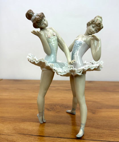 Lladro ballet dancers dress - ballet,