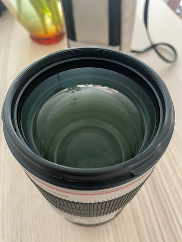 Canon 200 mm f 2 - -, f/2.8
