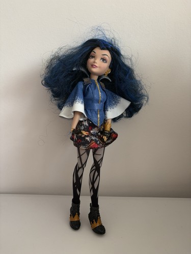 Disney descendants evie isle - descendants,