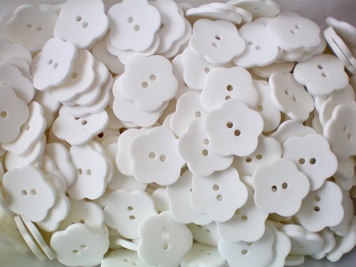 Buttons 21mm 34l white - buttons,