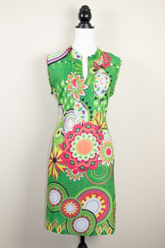 Beach cover green multi - up,