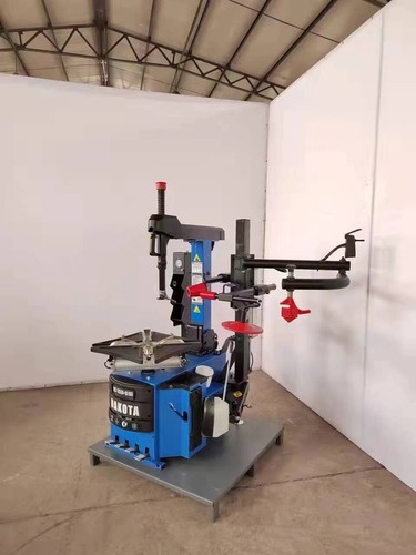 Fully automatic tyre - fully, changer