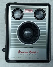 Vintage kodak brownie model - brownie,
