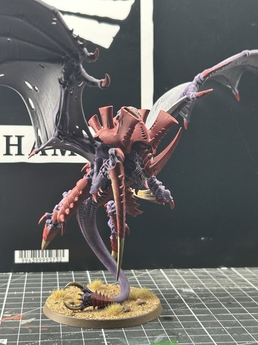 Warhammer 40k tyranid army - warhammer,
