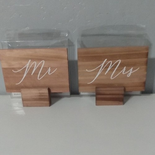Wooden and mrs signs - *wooden,