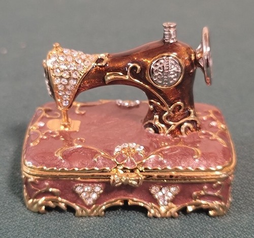 Miniature sewing machine - sewing,
