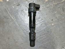 TRIUMPH 765 STREET TRIPLE R & RS 2017-2019 IGNITION COIL STICK SPARK PLUG CAP