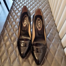 TOD's Black Leather Heeled