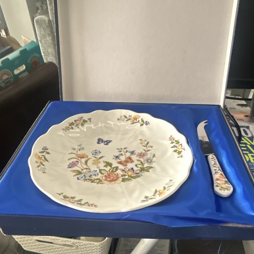 Aynsley bone china floral - bone,