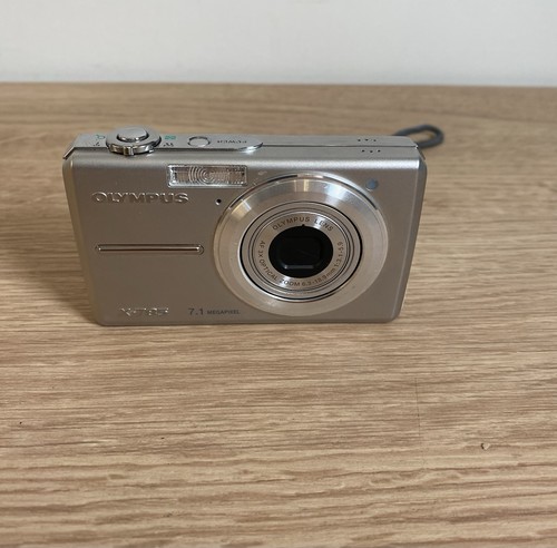 Olympus 785 1mp digital - 7.1mp,