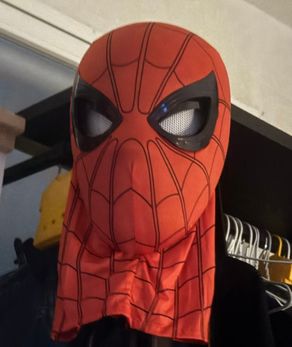 Spiderman mask helmet blinking - spiderman,