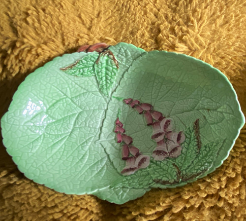 Carlton ware leaf shaped - ware,