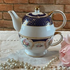 Regal Porcelain Teapot For One