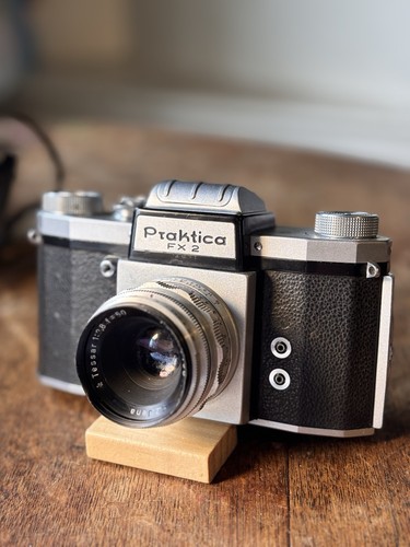 Vintage praktica fx2 35mm - 35mm, film