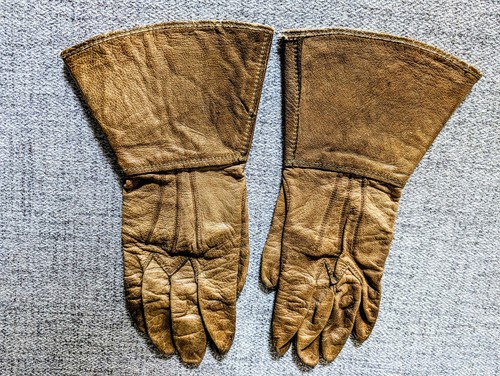Vintage western gauntlet - western,