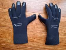 Black scuba diving gloves by Northern Diver. Size large, 5mm thickness
