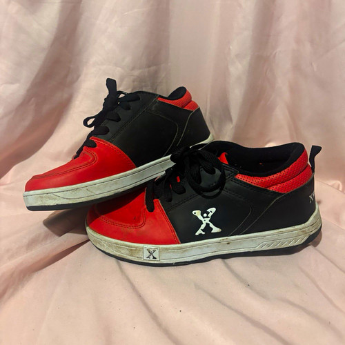 Heelys sidewalk sports - heelys,