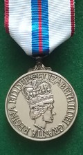 Silver jubilee medal qeii - medal,