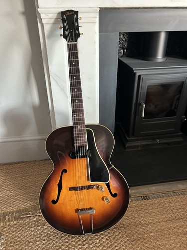 Gibson 150 great condition - es-150,