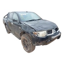 Mitsubishi l200 breaking - mitsubishi,