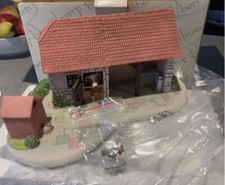 ROBERT HARROP FIGURINE ~~~~