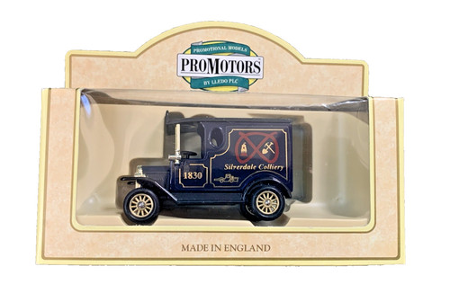Lledo model ford van - lledo,