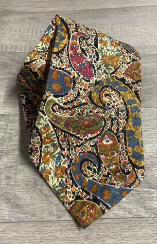 Liberty london paisley - london, &