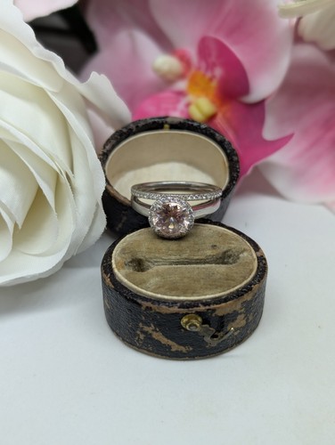 Platinum morganite and diamond - morganite,