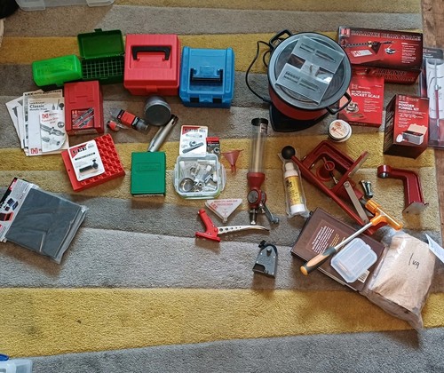 Reloading equipment shooting - reloading,