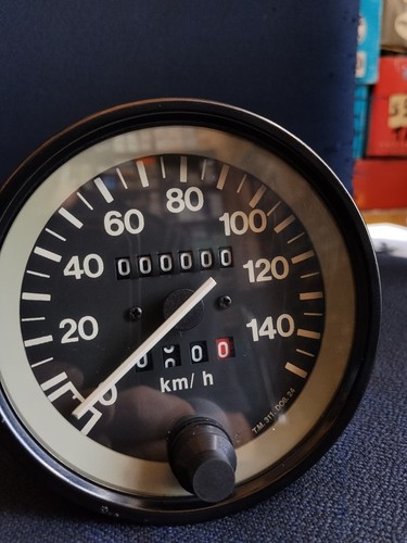 Land rover defender - 90, kph