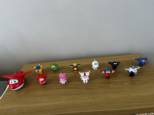 Super wings transform bots - wings, transform-a-bots