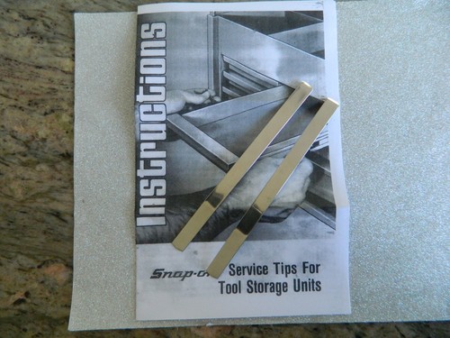 Snap top box drawer slide - ,