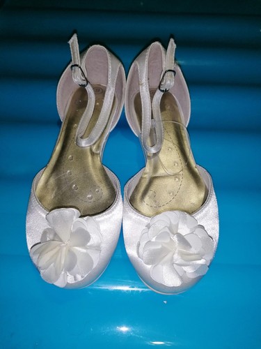 Young girls ivory shoes - shoes, 9