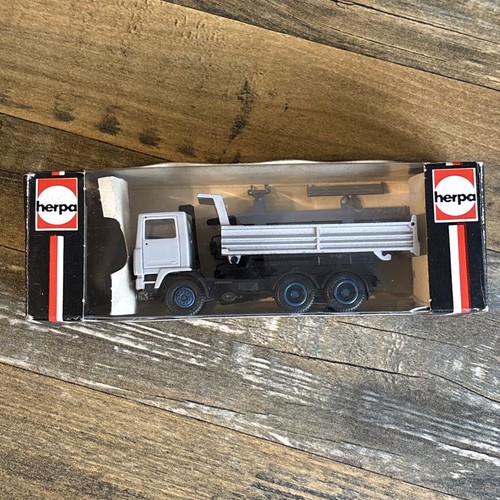 Herpa volvo f10 - volvo,