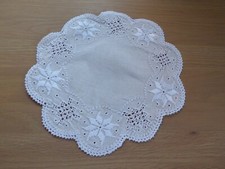 Vintage circular coasters, table mats and centre mat