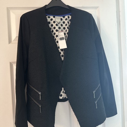 Black jacket miss captain - black,