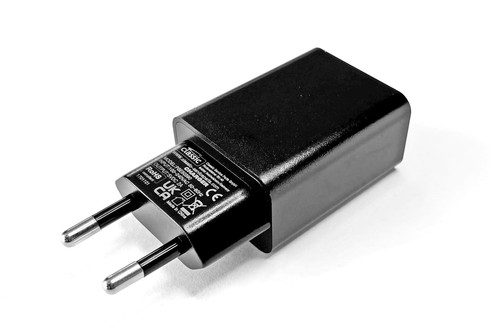 Replacement charger for nokia - replacement,