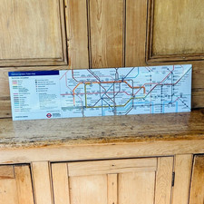 UNDERGROUND TRAIN TUBE MAP