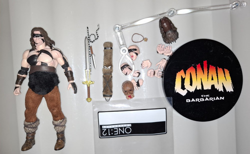 Mezco one conan - mezco,