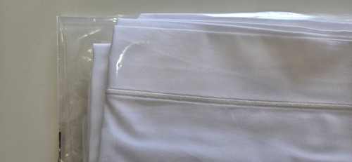 White company single row - company,