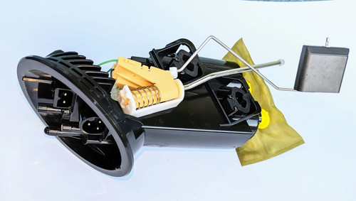 E31 bmw fuel - pump, 850i